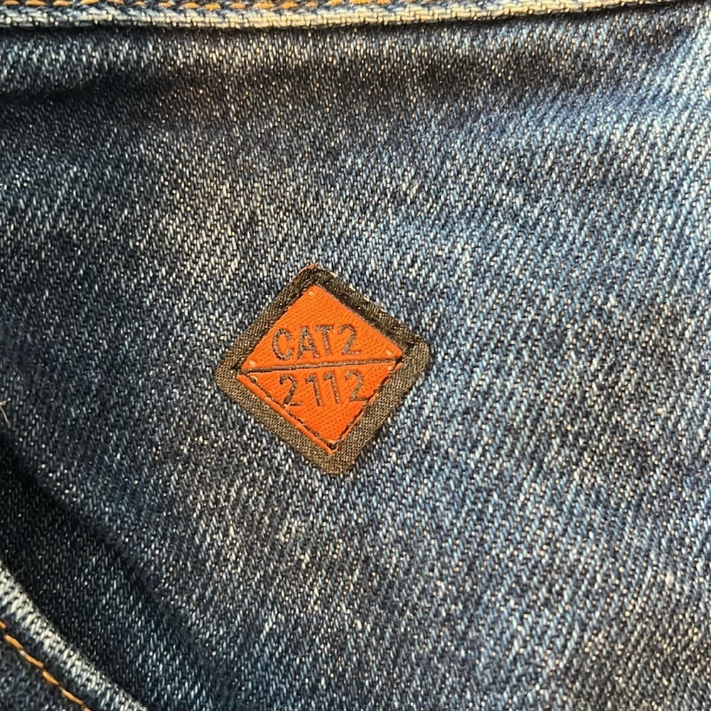 NWT Wrangler Flame Resistant Carpenter Pants CAT 2-2112  AA14 - Picture 5 of 7